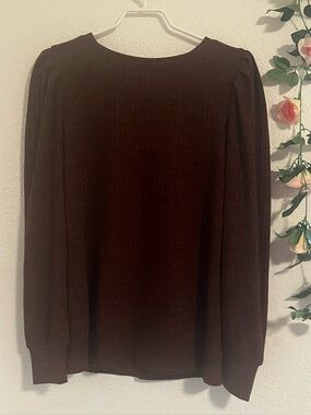 2/20$ Burgundy long sleeve top